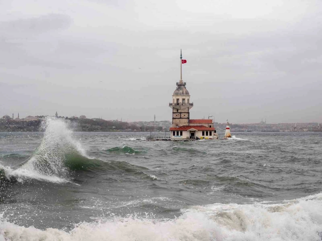 AKOM uyardı: İstanbul&rsquo;da İzlanda soğuk hava dalgası etkili olacak
