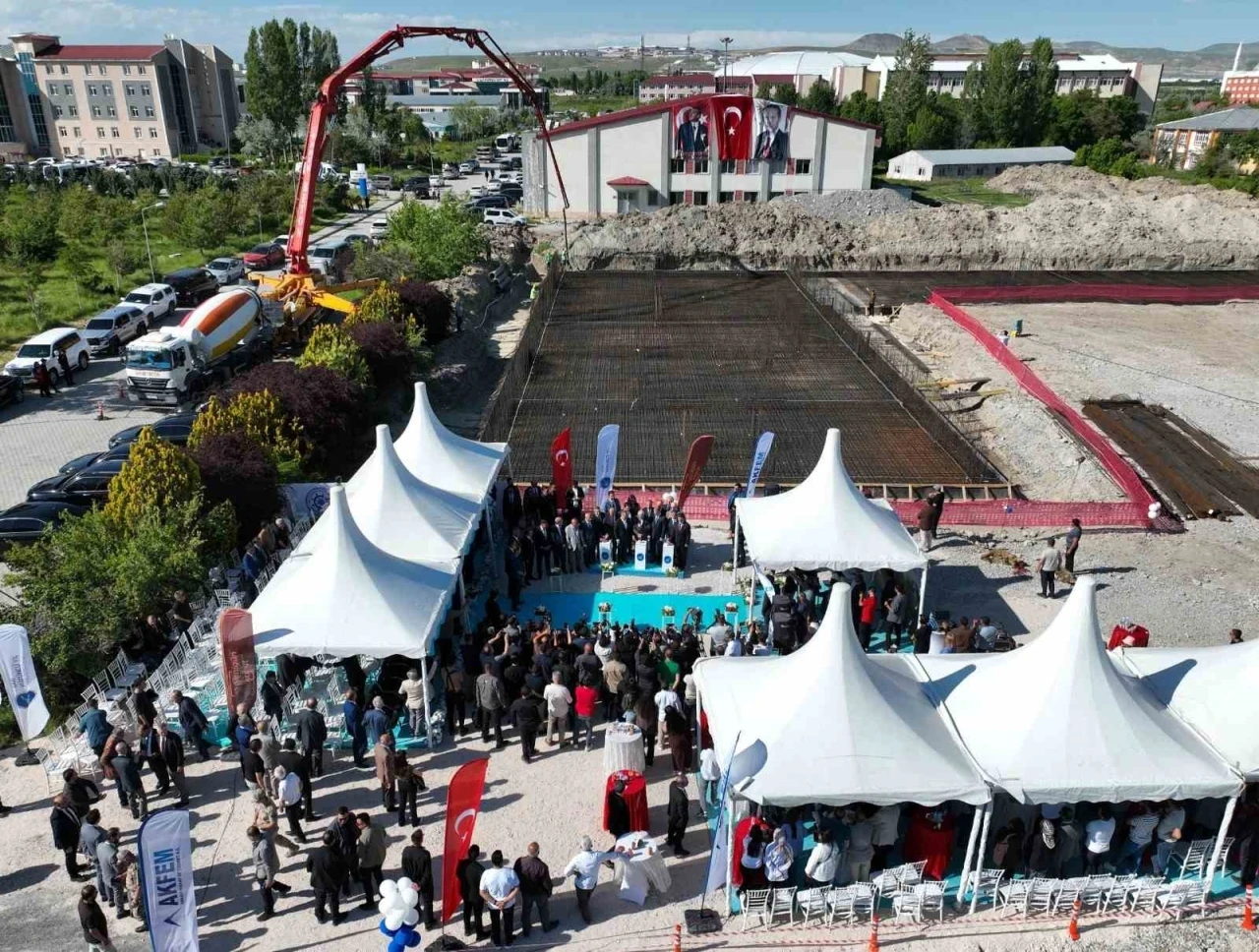 Aksakallar Konseyi Başkanı Binali Yıldırım: "Denizler olmasa