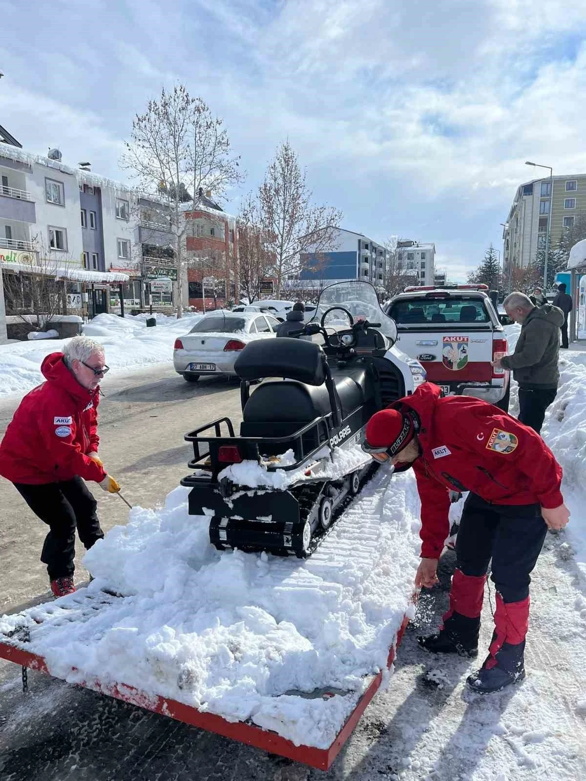 AKUT Bing&ouml;l&rsquo;den zorlu şartlarda hayat kurtaran operasyon
