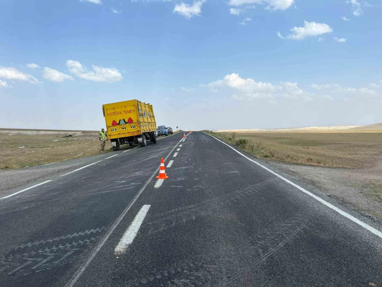Akyaka’da maddi hasarlı trafik kazası
