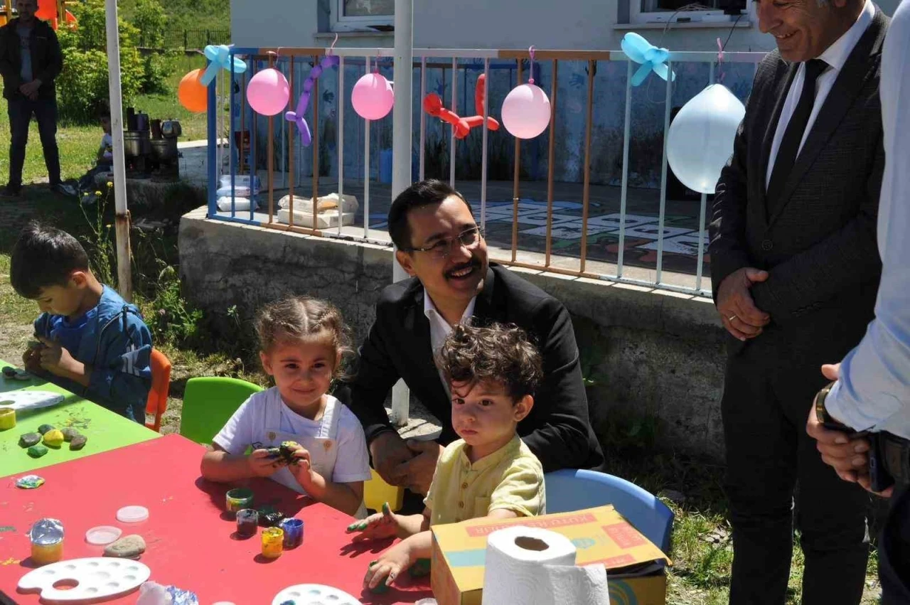 Akyaka’da okul öncesi çocuk şenlikleri
