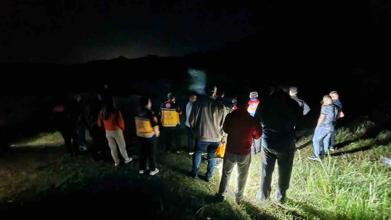 Alabora olan teknede can pazarı: 1 ölü
