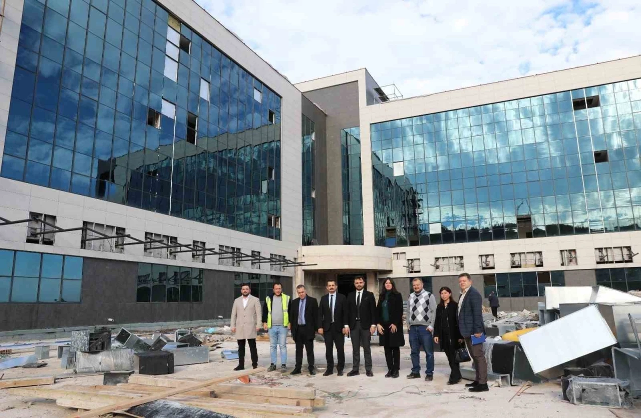 Ala&ccedil;am-Yakakent Devlet Hastanesi&rsquo;nde sona doğru
