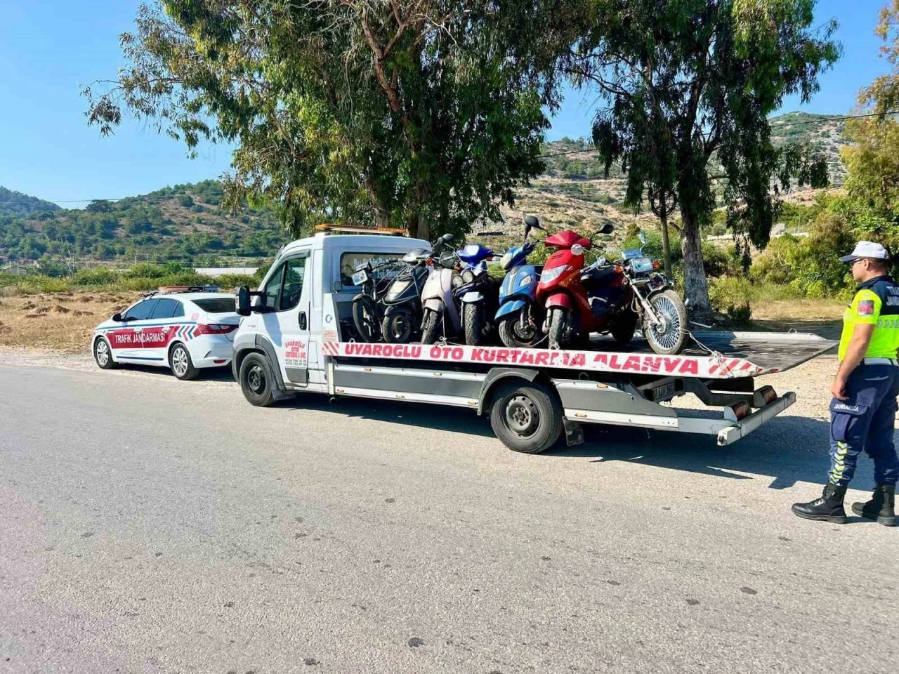 Alanya’da Jandarmadan motosiklet denetimi
