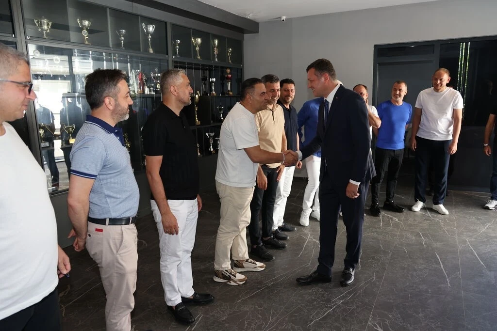 Alanya Kaymakamı’ndan Alanyaspor’a veda ziyareti
