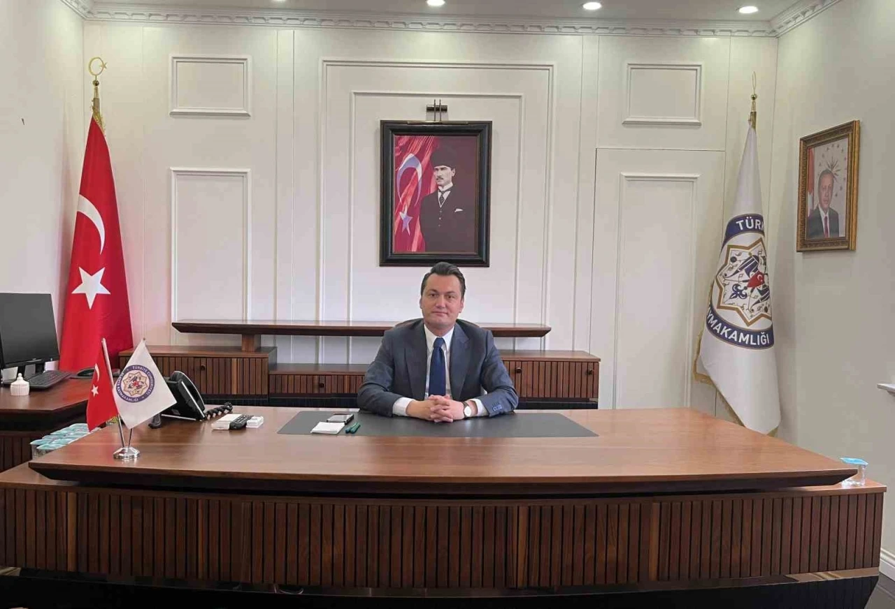Alanya’nın yeni kaymakamı Öztürk görevine başladı
