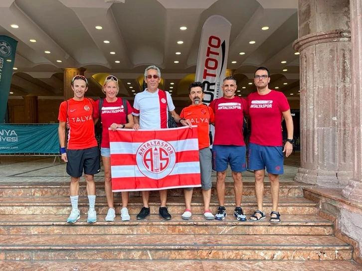 Alanya Triatlonu&rsquo;nda Antalyaspor farkı
