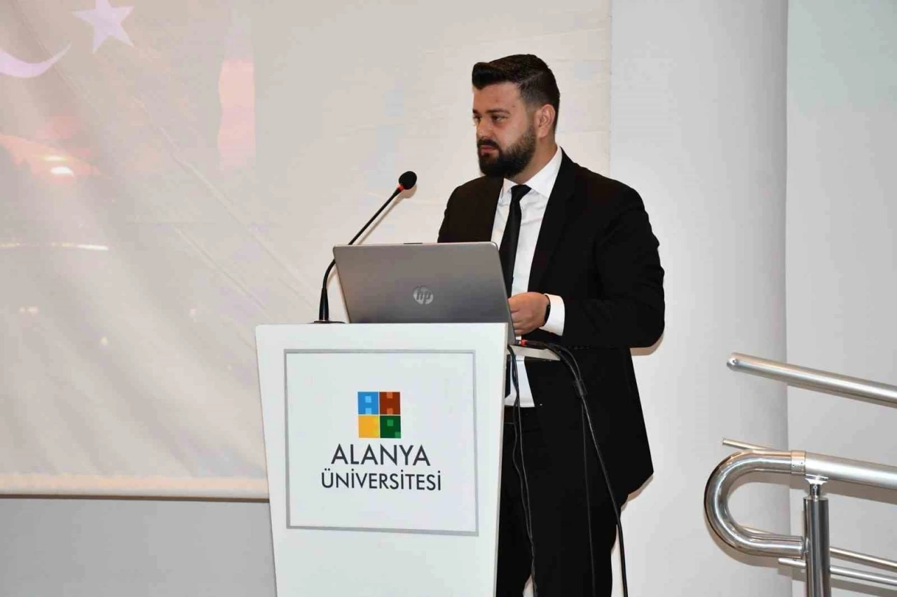 Alanya Üniversitesi’nde 15 Temmuz darbe girişimi ve demokrasinin zaferi anlatıldı

