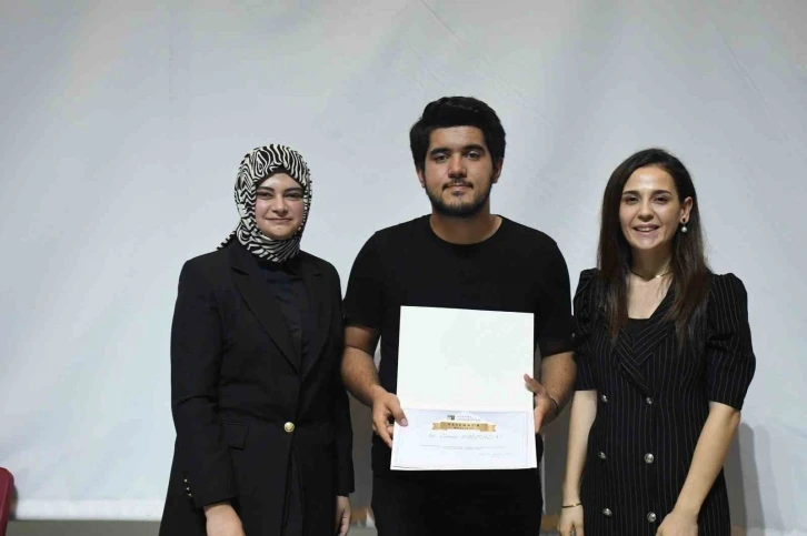 Alanya &Uuml;niversitesinde D&uuml;nya Aş&ccedil;ılar G&uuml;n&uuml; paneli
