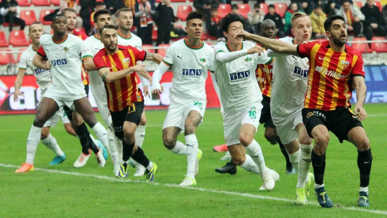 Alanyaspor ile Kayserispor 18. randevuda
