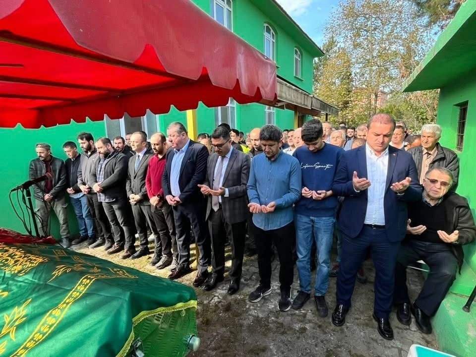 Alaplı İlçe Emniyet Müdür Vekili Baki Acar’ın acı günü
