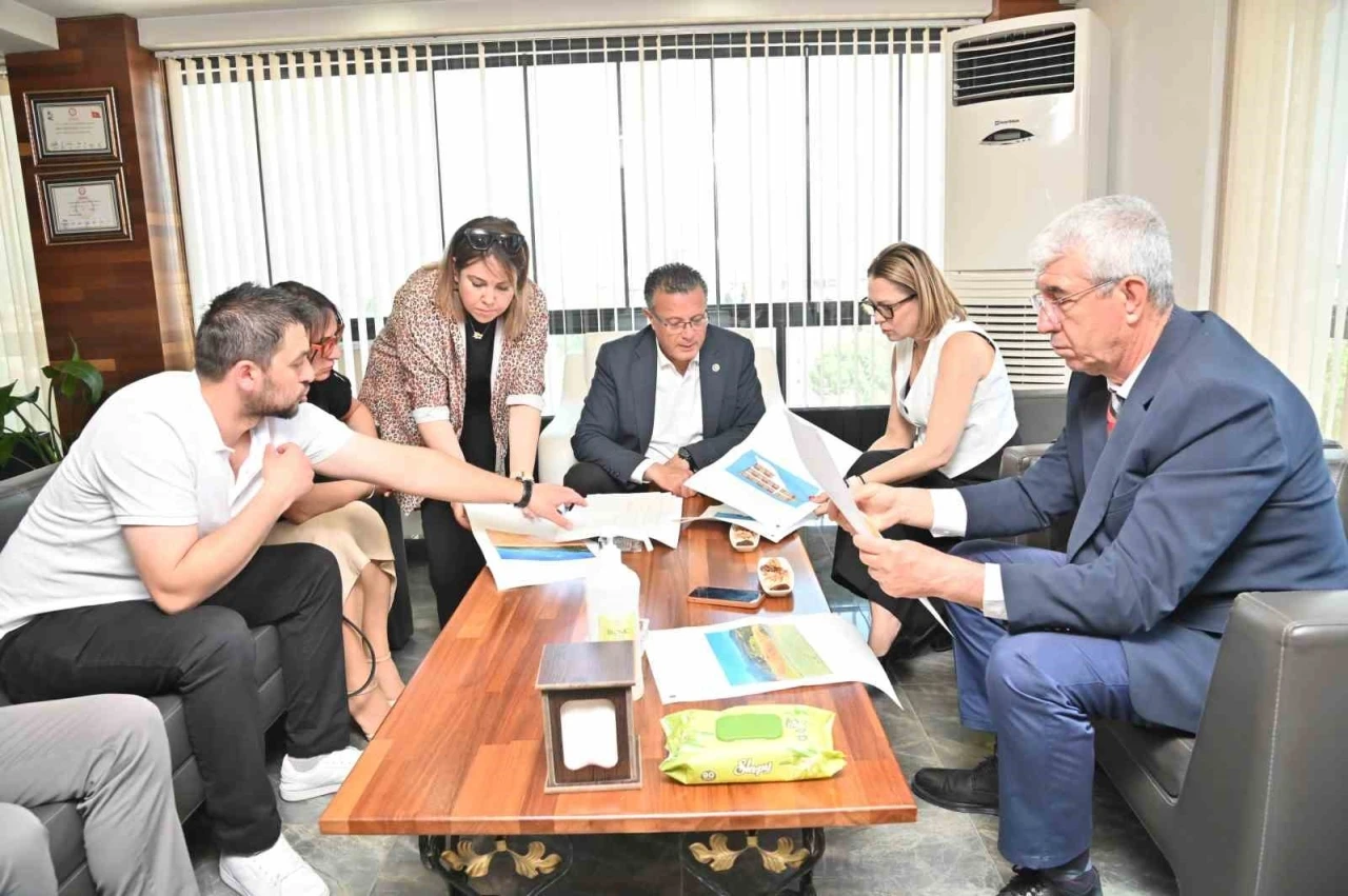 Alaşehir’de sokak hayvanları için yapılan çalışmalar değerlendirildi
