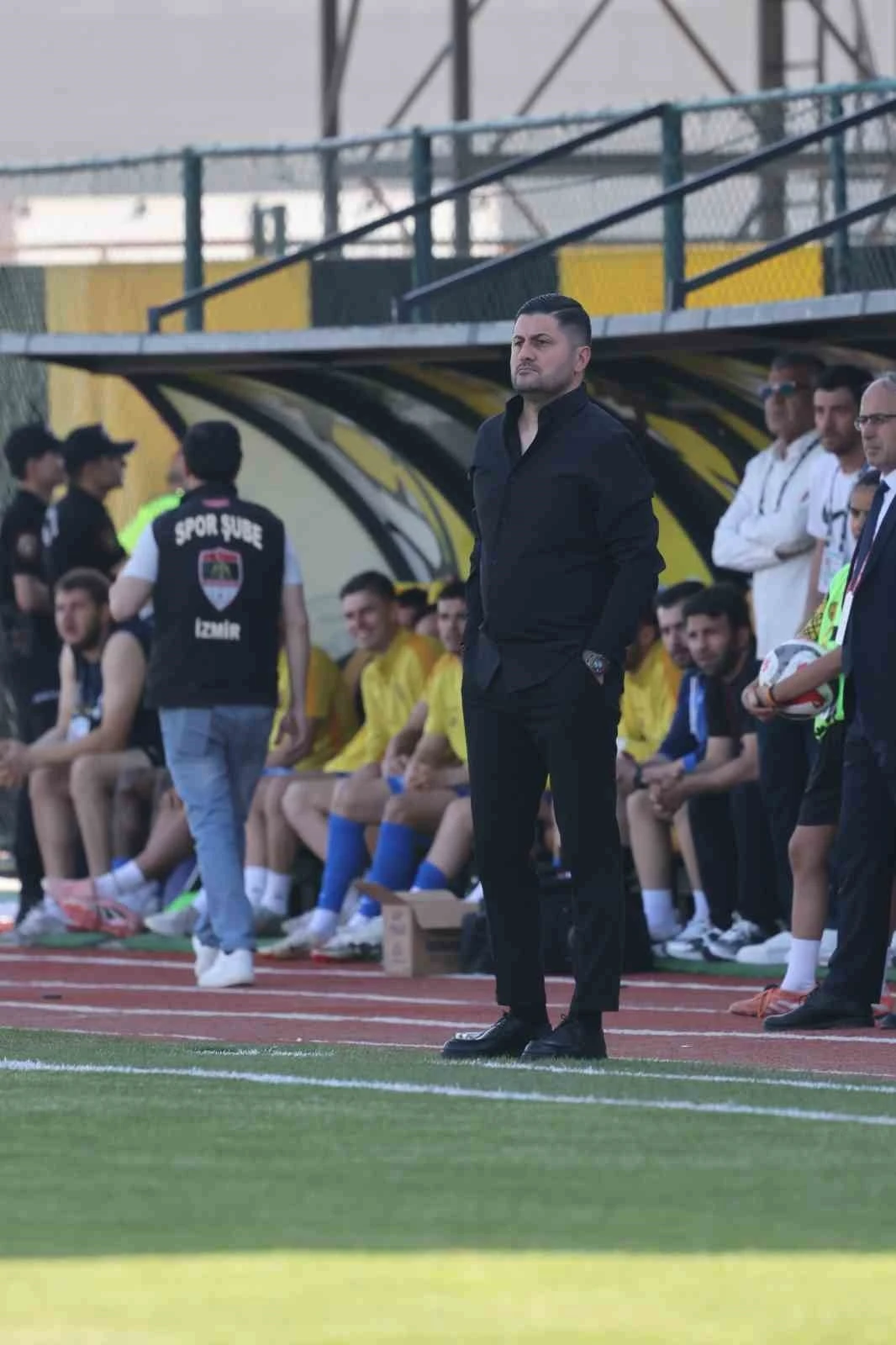 Aliağa FK, &Ccedil;ağdaş &Ccedil;avuş&rsquo;la yol ayrımında
