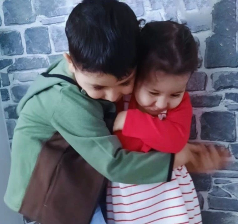 Almanya&rsquo;dan İstanbul&rsquo;a tatile gelen aile, seyyar satıcıdan yedikleri midyeden zehirlendi: 2 &ccedil;ocuk hayatını kaybetti
