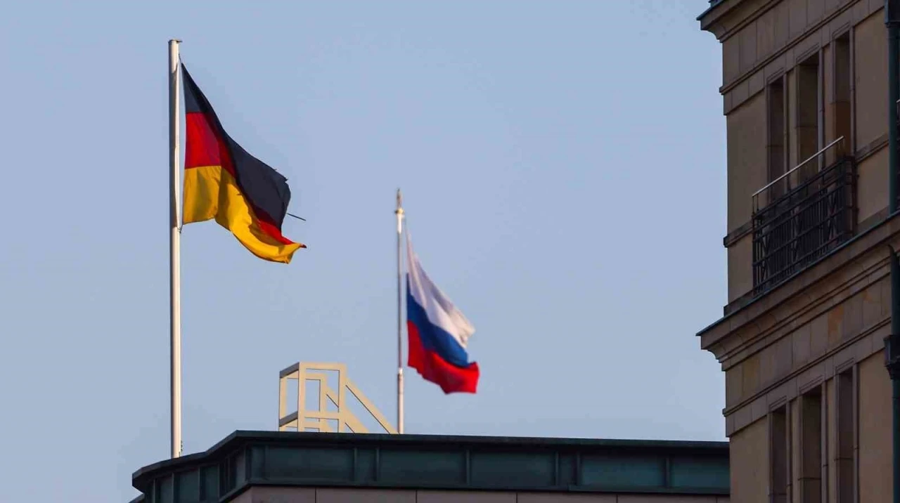 Almanya&rsquo;dan Moskova&rsquo;daki diplomatını sınır dışı eden Rusya&rsquo;ya tepki: "Hi&ccedil;bir ger&ccedil;ek dayanağı yok ve kabul edilemez"
