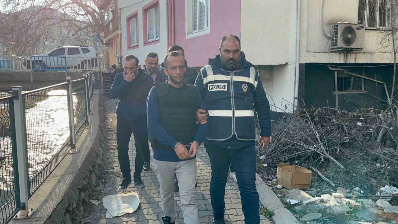 Altınları için başından vurulan kadın 151 günlük yaşam savaşını kaybetti

