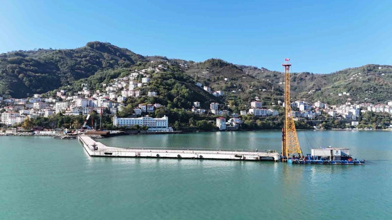 Altınordu Rıhtımı 140 metre uzatılarak, kruvaziyer turizmine uygun hale getiriliyor
