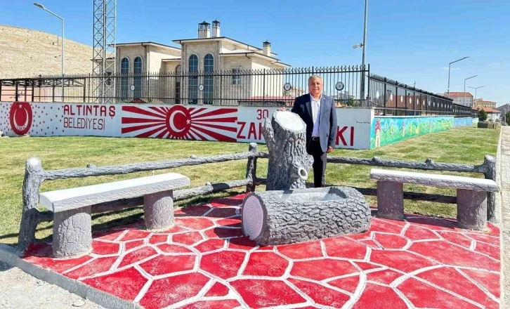 Altıntaş’ta 30 Ağustos Zafer Parkı hizmete girdi