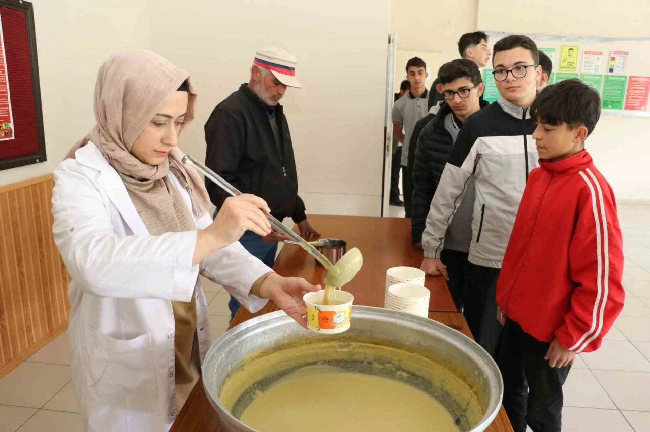 Amasya’da öğrencilere sıcak bir başlangıç: &quot;En Sağlıklı Kase&quot; projesi hayata geçti
