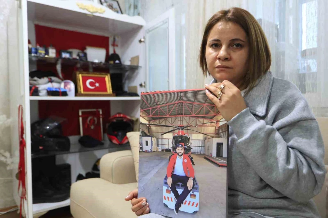 Ambulans helikopter kazasında hayatını kaybeden sağlık &ccedil;alışanı ATT&rsquo;nin eşinden şehitlik talebi
