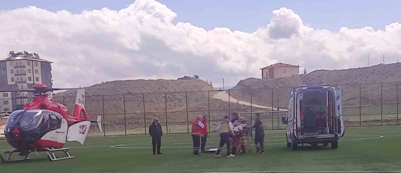 Ambulans helikopter Malatya’da 2 hasta için havalandı
