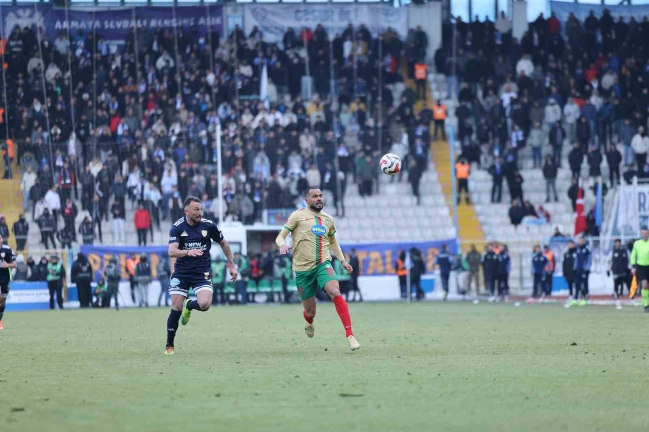 Amed Sportif Faaliyetler&rsquo;de iki ayrılık
