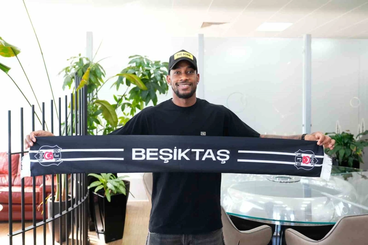 Amir Murillo, Beşiktaş&rsquo;ın ilk Panamalı futbolcusu oldu
