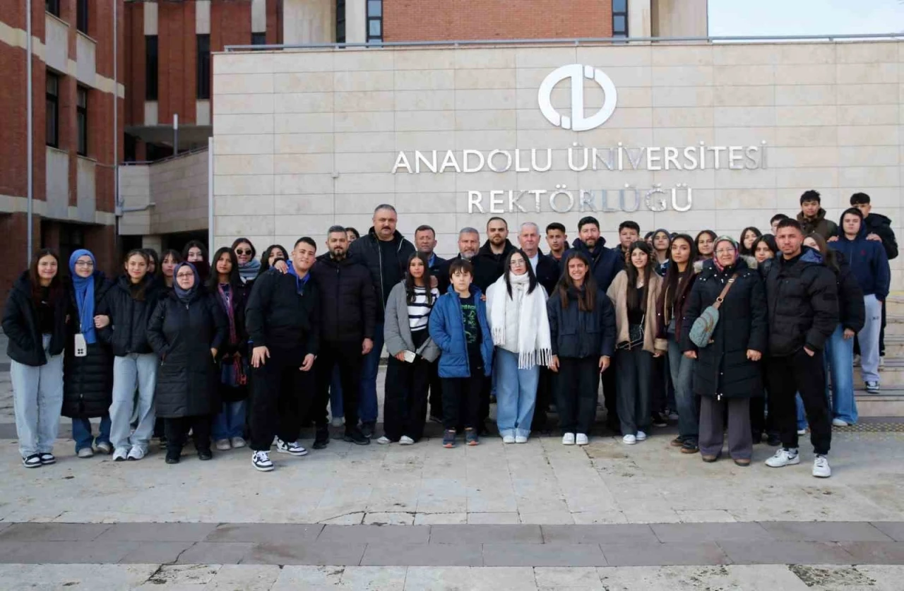 Anadolu &Uuml;niversitesi 2025&rsquo;te 27 bin aday &ouml;ğrenciyi Eskişehir&rsquo;de ağırladı
