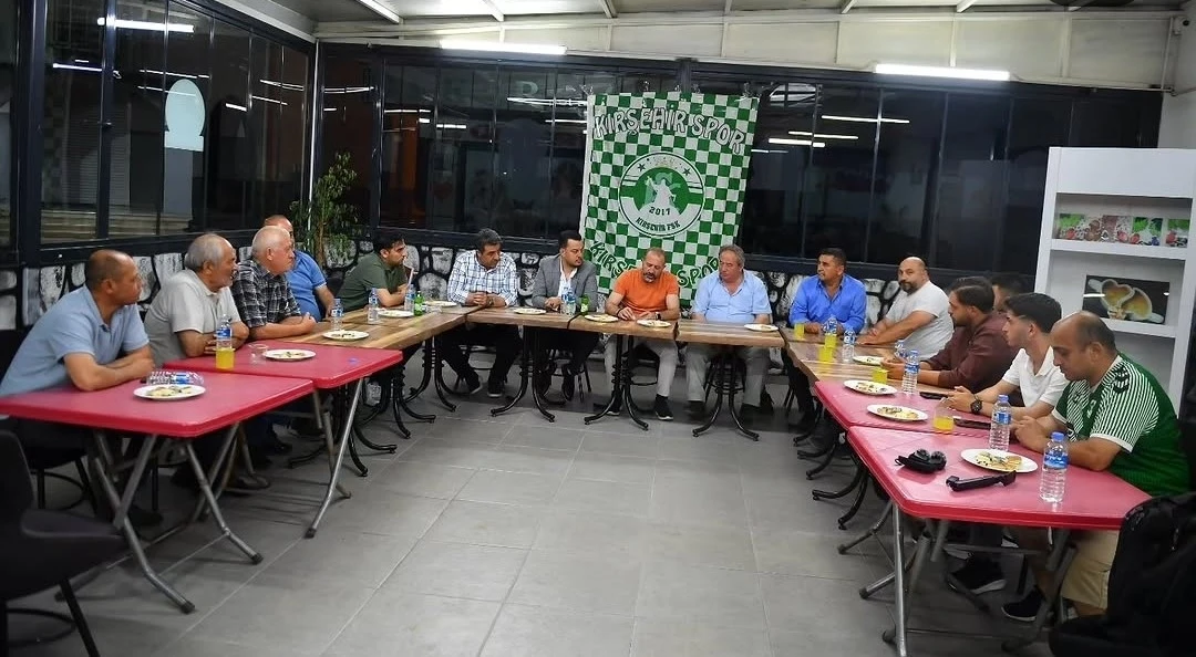 Anahtar Parti&rsquo;den Kırşehir FK&rsquo;ya destek
