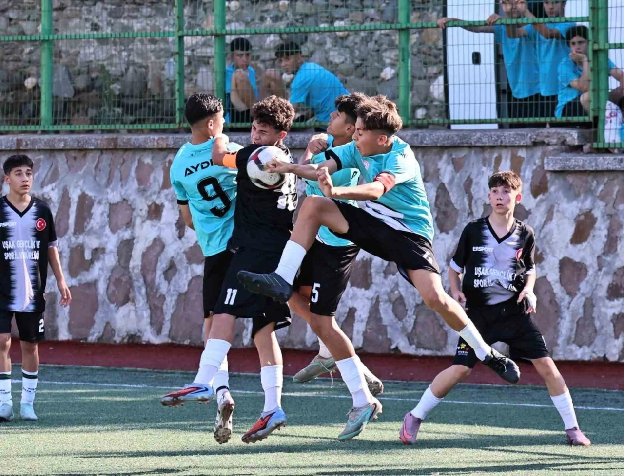 ANALİG Futbol M&uuml;sabakaları Manisa&rsquo;da başladı
