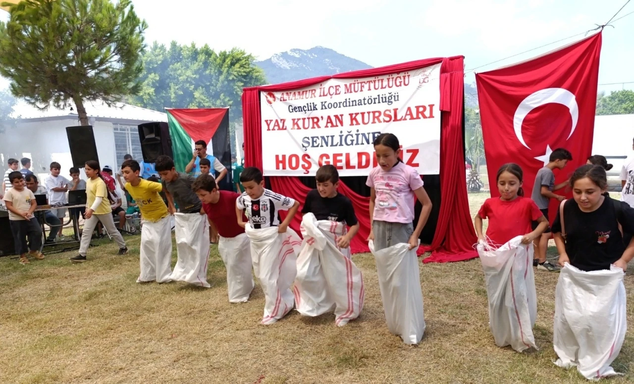 Anamur’da Yaz Kur’an Kursları şenlikle sona erdi
