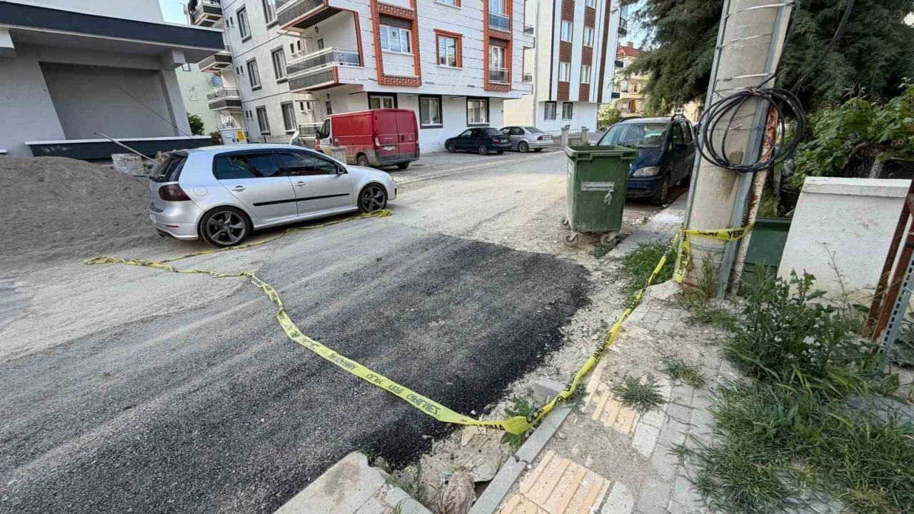 Ankara&rsquo;da bı&ccedil;aklı saldırıda yaralanan aynı aileden 4 kişinin tedavisi s&uuml;r&uuml;yor

