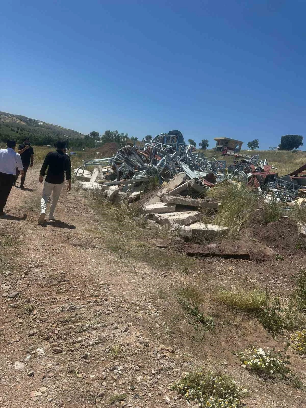 Ankara’da hobi bahçeleri tebligatsız yıkıldığı iddia edildi
