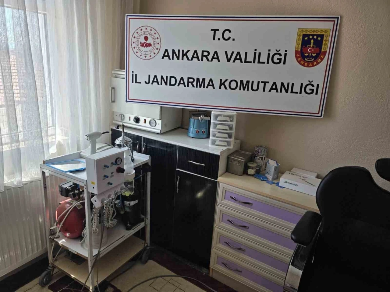 Ankara&rsquo;da sahte diş doktoruna operasyon
