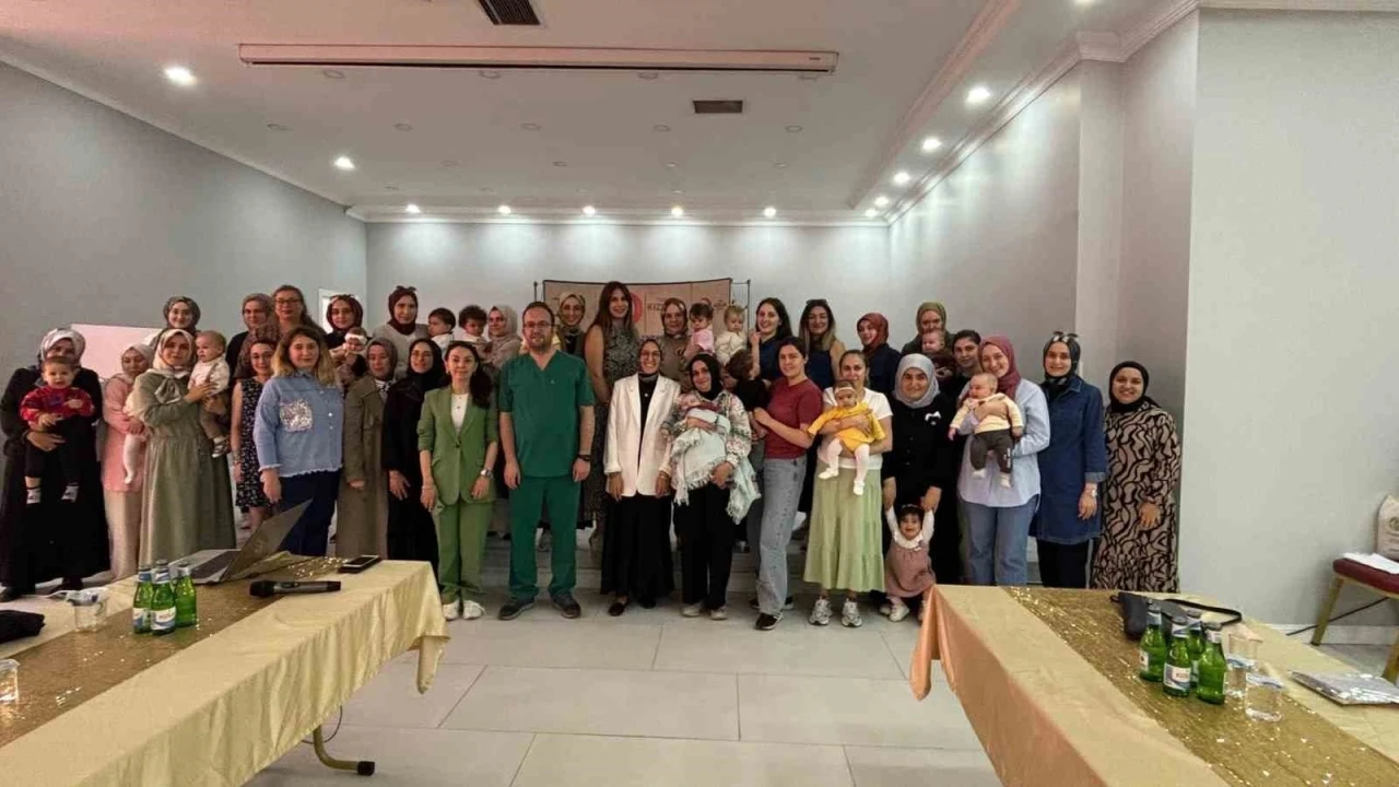 Anne adaylarına normal doğum anlatıldı
