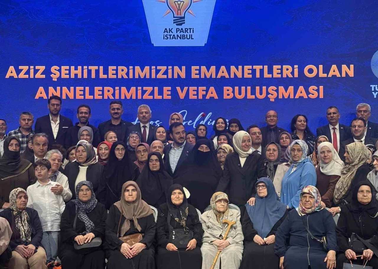 Anneler G&uuml;n&uuml;&rsquo;nde şehit annelerine vefa programı
