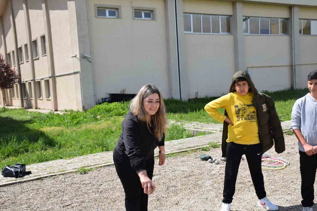 Anneler Günü’ne Özel Bocce müsabakaları tamamlandı
