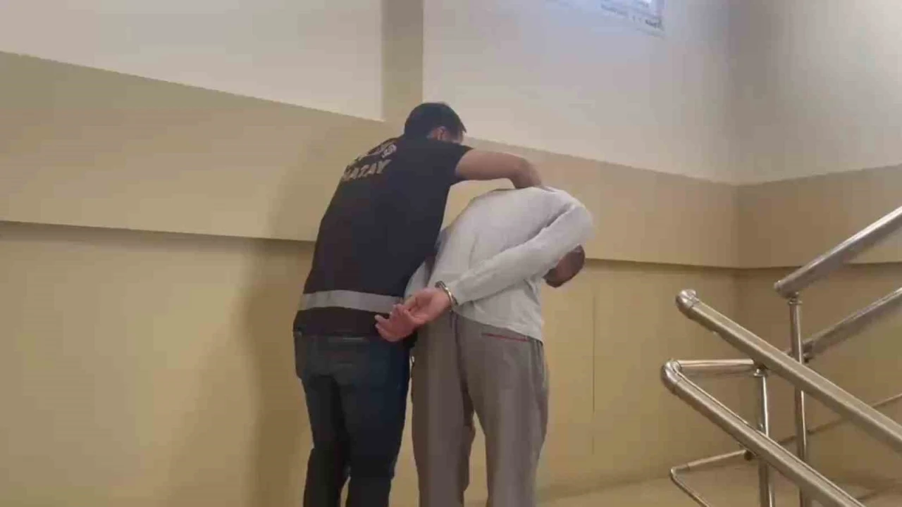 Antakya&rsquo;da 22 yıl 11 ay hapis cezası ile aranan şahıs yakalandı
