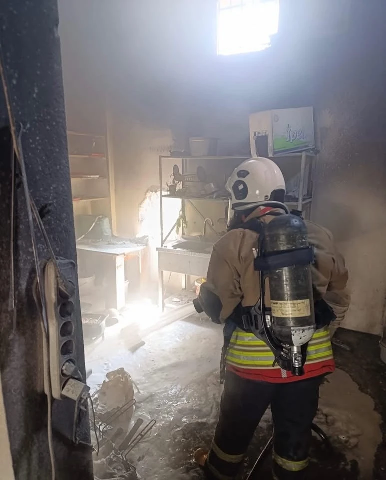 Antakya’da iş yeri yangını
