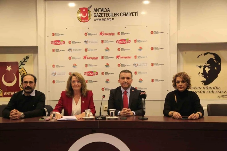 Antalya’da 27 STK dizilerdeki kadın şiddetine “hayır” dedi
