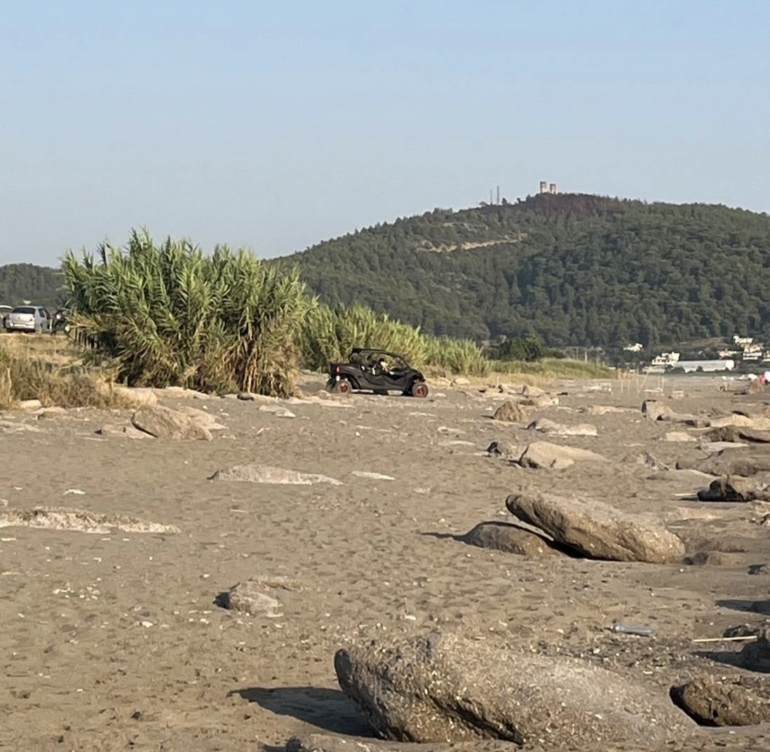 Antalya’da caretta caretta yuvaları zarar gördü
