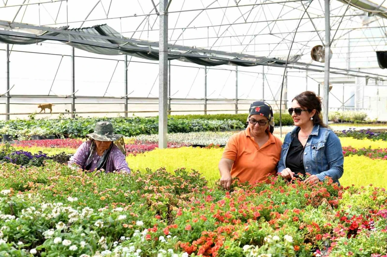 Antalya’da çiçeğin Rio Karnavalı başlıyor
