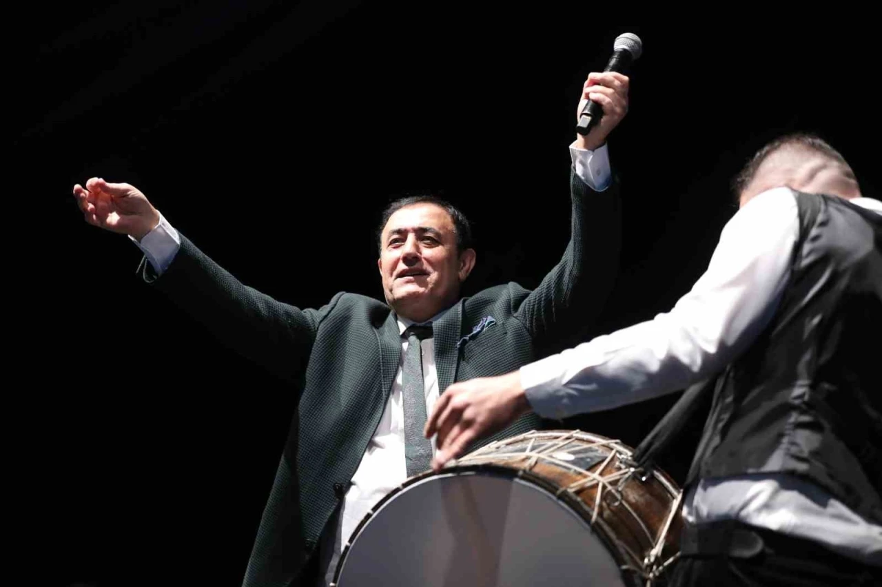Antalya’da Mahmut Tuncer rüzgarı