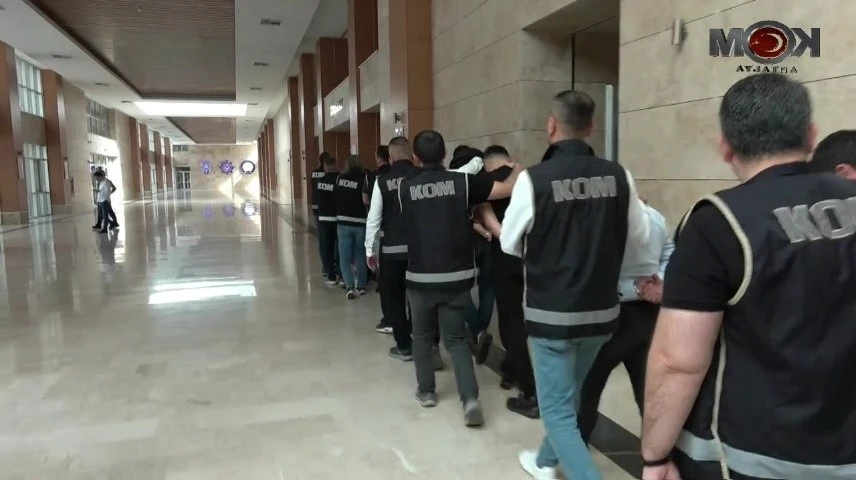 Antalya’da ’tefecilik’ operasyonu: 7 kişi tutuklandı

