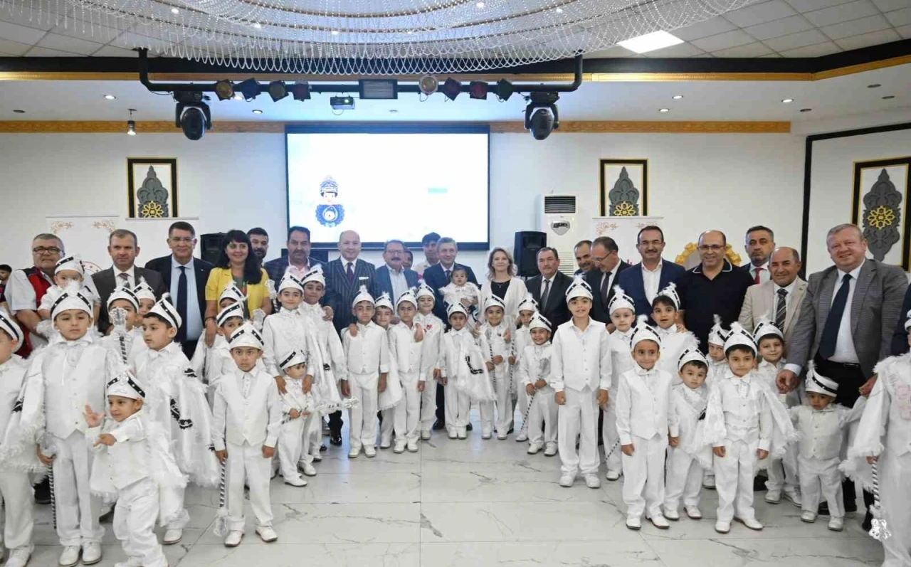 Antalya’da toplu sünnet şöleni heyecanı
