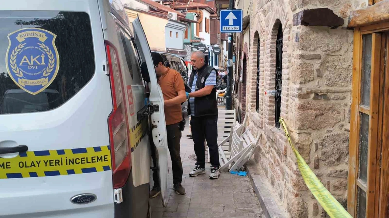 Antalya&rsquo;da yaşayan Alman evinde &ouml;l&uuml; bulundu
