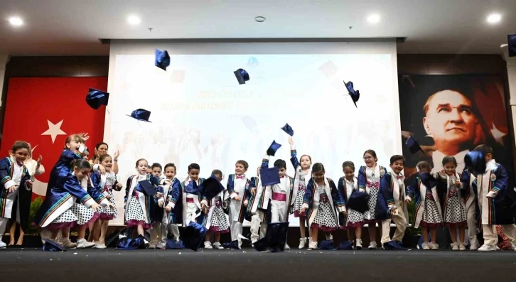 Antalya OSB  Gündüz Bakımevi’nde mezuniyet sevinci
