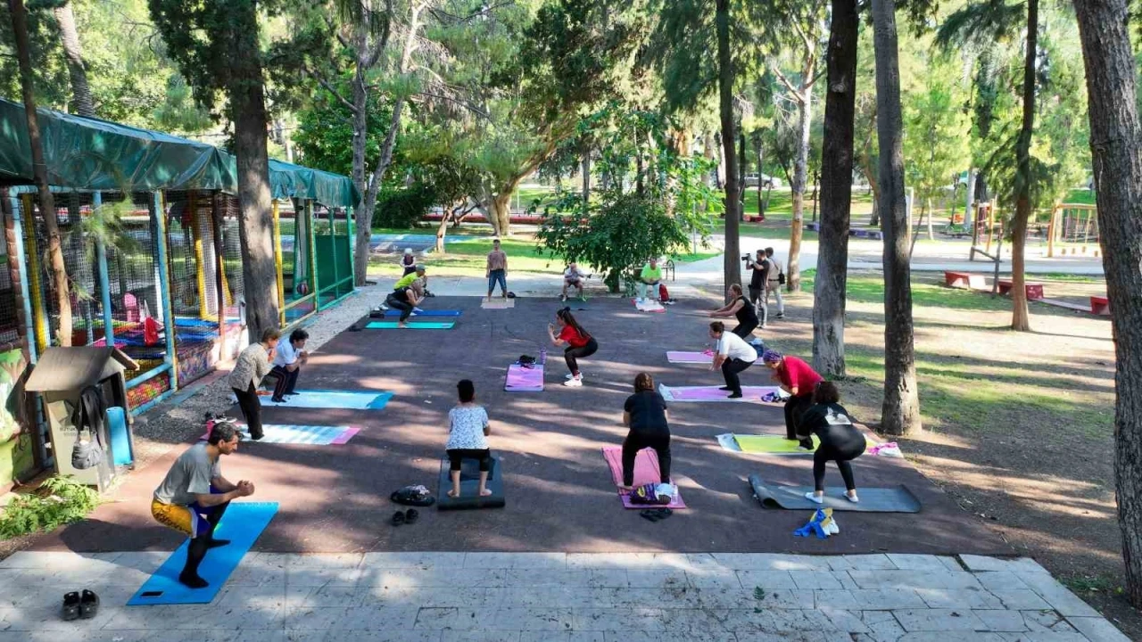 Antalyalılar g&uuml;ne sporla enerjik başlıyor
