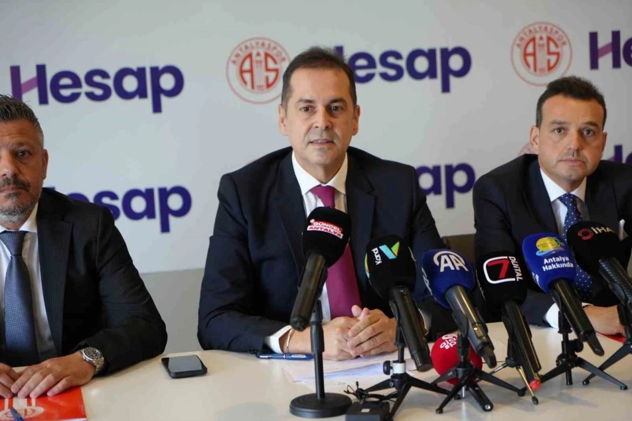 Antalyaspor’da kalıcı transfer yasağı endişesi
