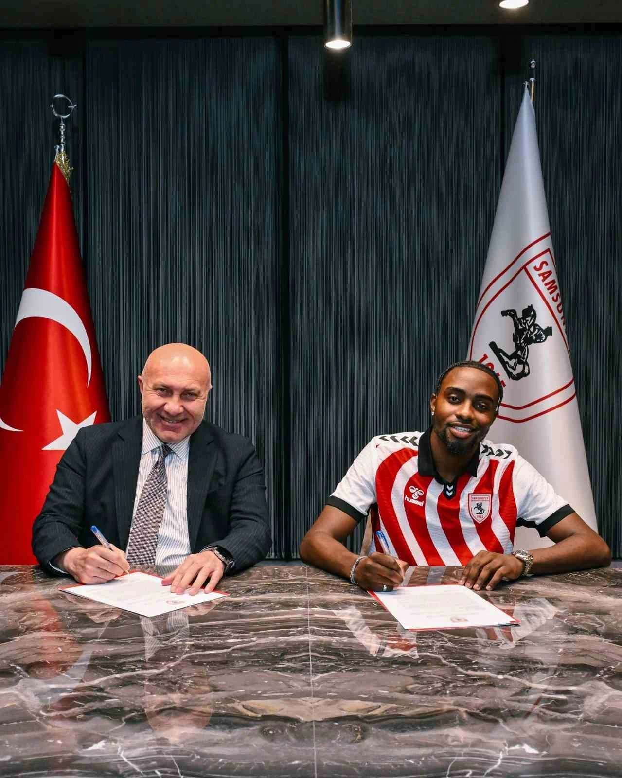 Antoine Makoumbou, Samsunspor’da
